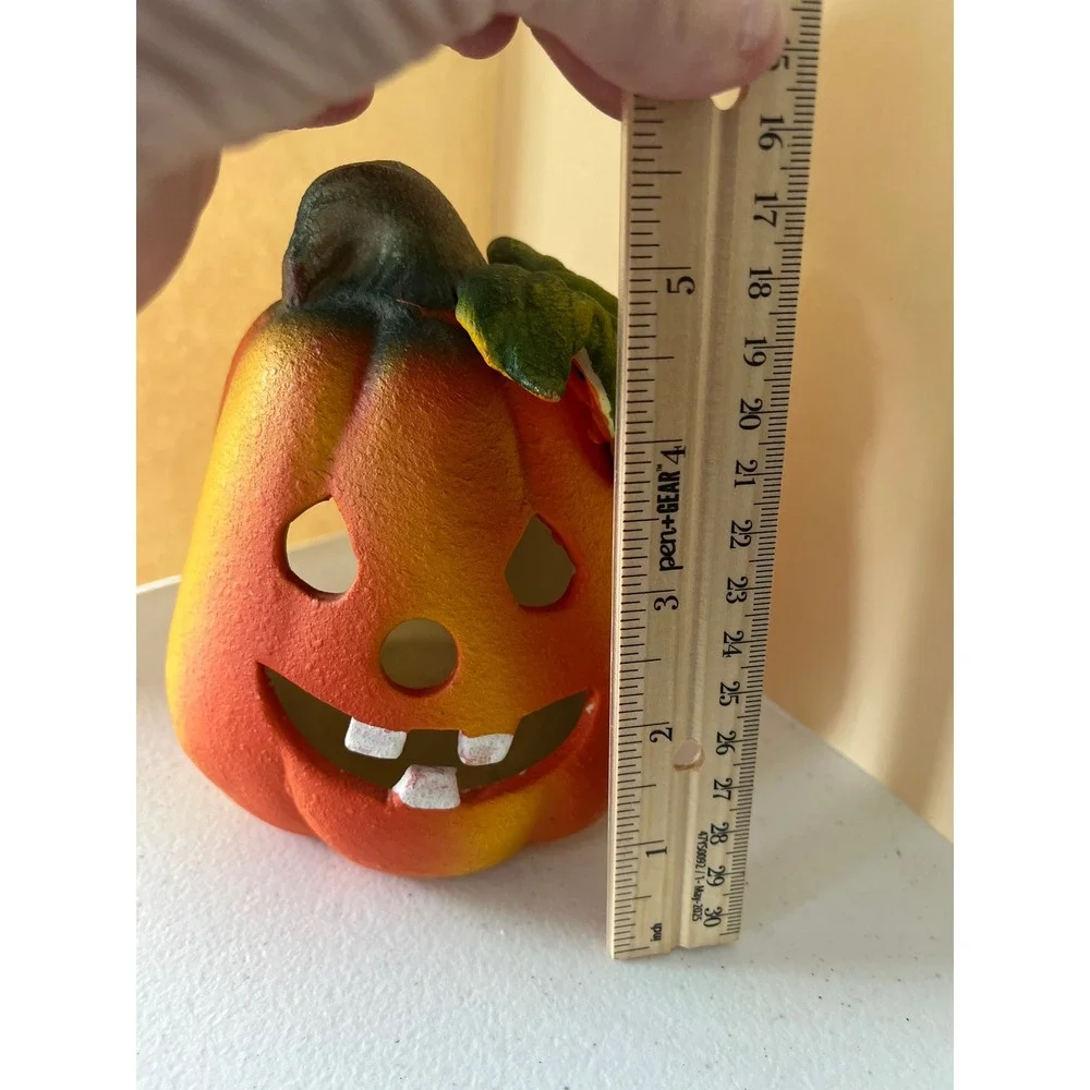 Handcraft Ceramic Pumpkin Jack-O-Lantern Tea Light Candle Holder Halloween Decor
